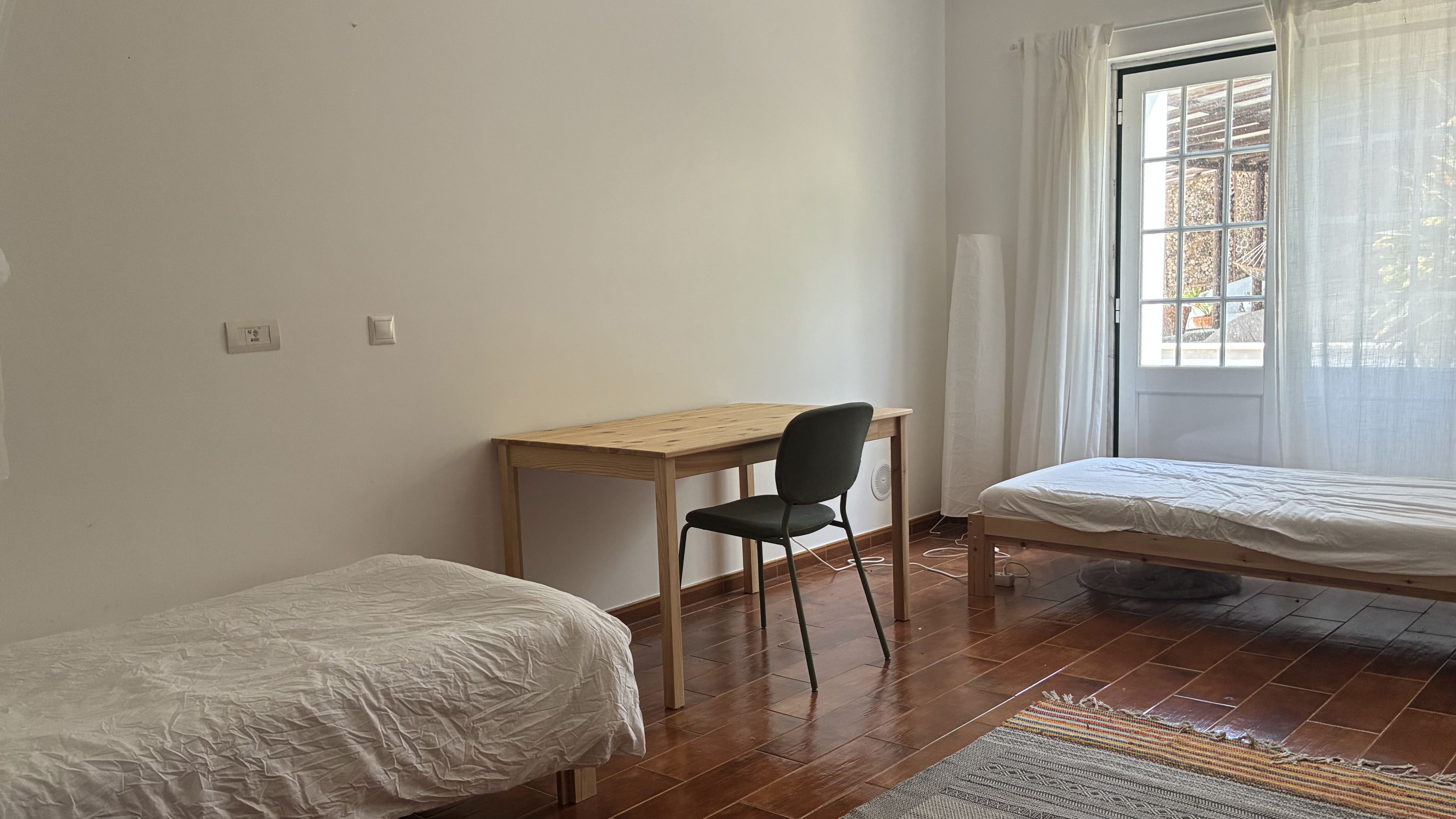 Small bedroom south